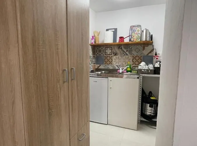 老城桥公寓 扎达尔